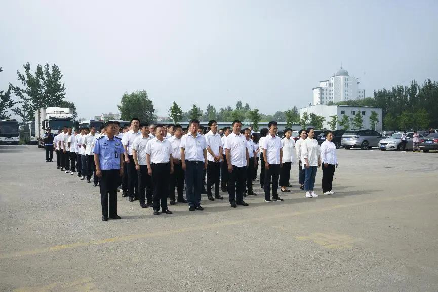 市发展改革委开展党纪学习教育第三期读书班