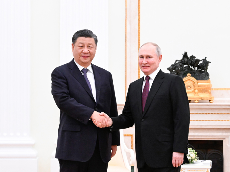 习近平会见俄罗斯总统普京...