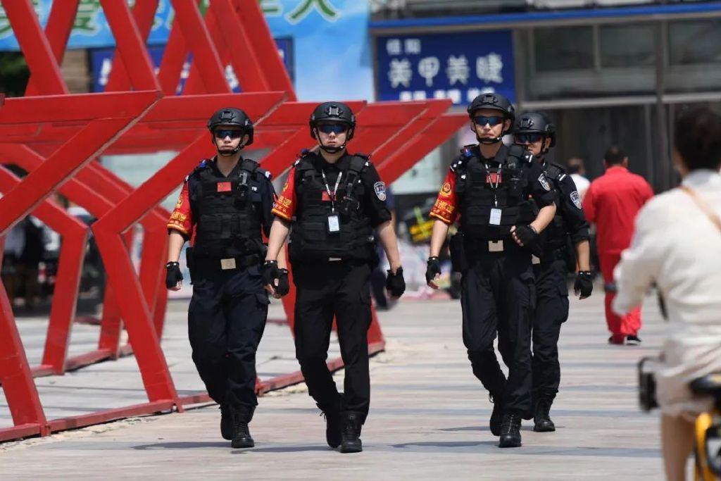 https://p3-sign.toutiaoimg.com/tos-cn-i-6w9my0ksvp/ba8cd61334be4cd8b2c7eec7fc342a41~noop.image?_iz=58558&from=article.pc_detail&lk3s=953192f4&x-expires=1705280042&x-signature=MHwV8c%2B1P34ngvuHJWry%2FO090CE%3D