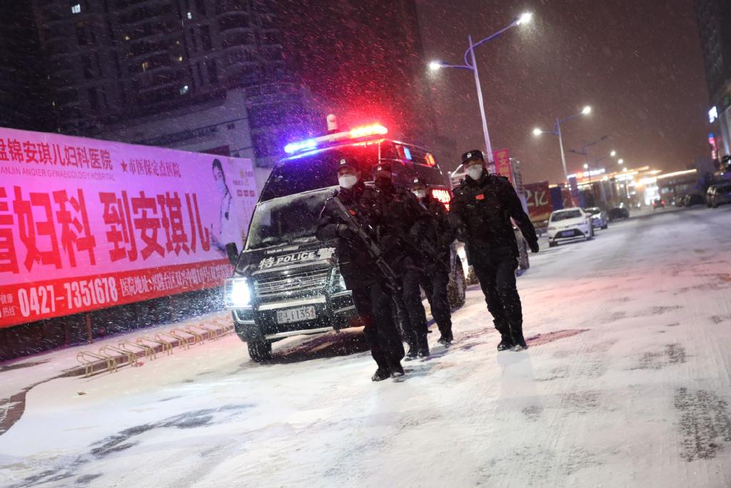 https://p26-sign.toutiaoimg.com/tos-cn-i-6w9my0ksvp/ed4616de2a9e4771a9fca7370f35b08d~noop.image?_iz=58558&from=article.pc_detail&lk3s=953192f4&x-expires=1705280042&x-signature=YQ1t9pgYauIkPQ9ioLzu9NlTklk%3D