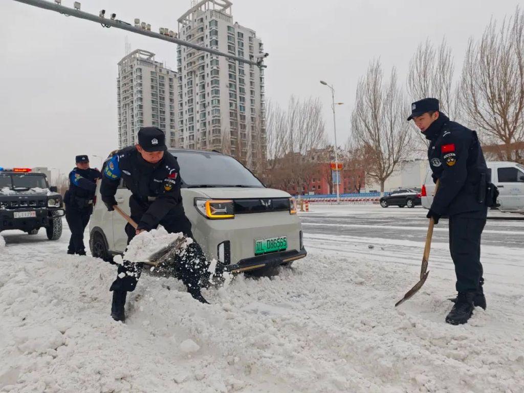 https://p3-sign.toutiaoimg.com/tos-cn-i-6w9my0ksvp/2fd668cc06f646c1ae2a260bf3359675~noop.image?_iz=58558&from=article.pc_detail&lk3s=953192f4&x-expires=1705280042&x-signature=X9H8DWHHmakQHZiXe7lowmZmuH4%3D