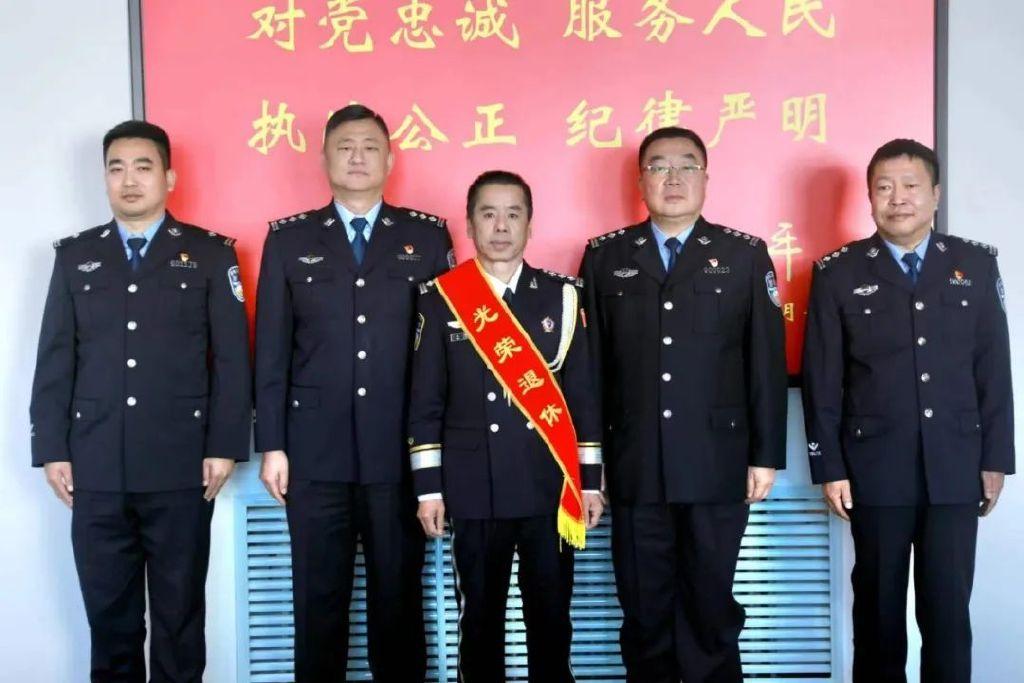 https://p3-sign.toutiaoimg.com/tos-cn-i-6w9my0ksvp/cc99a67151fc4c61ad9916d35d54fbaa~noop.image?_iz=58558&from=article.pc_detail&lk3s=953192f4&x-expires=1705280042&x-signature=rAYxrp4d2%2BDYEgquXgwmI7IeQoc%3D