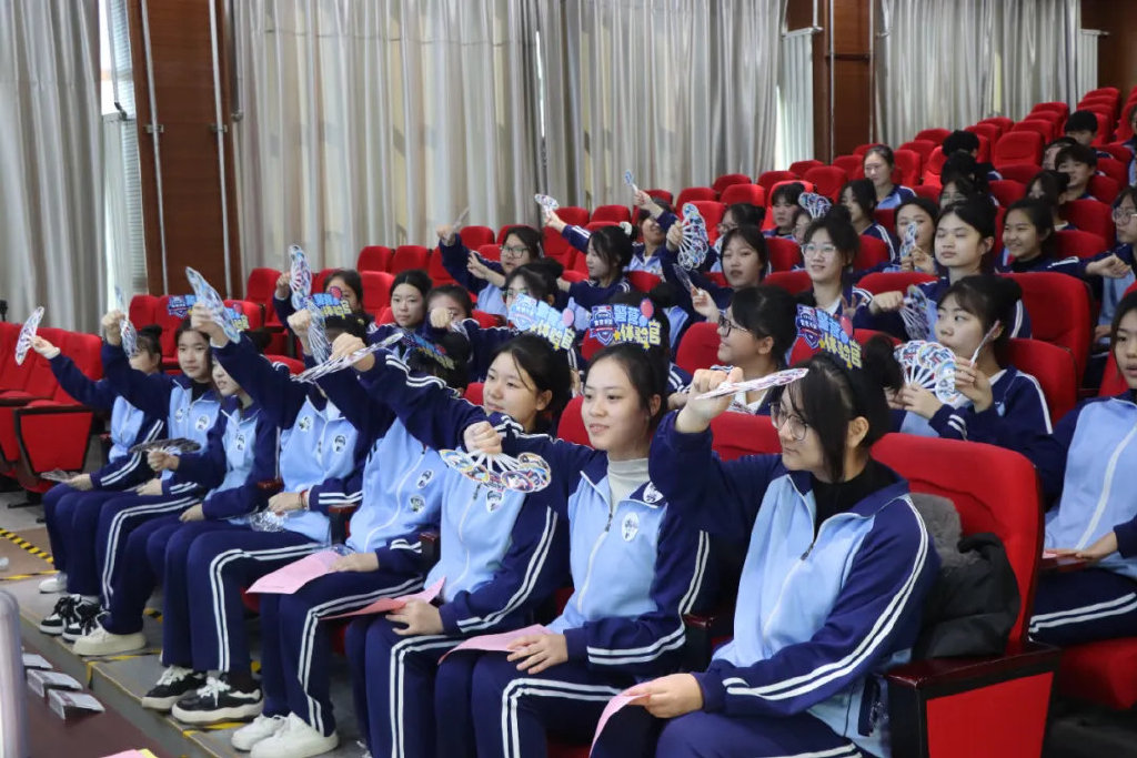 https://p3-sign.toutiaoimg.com/tos-cn-i-6w9my0ksvp/e8242d0aa6844b3d8bb3d4ee82c700f2~tplv-tt-origin-web:gif.jpeg?_iz=58558&from=article.pc_detail&lk3s=953192f4&x-expires=1733360152&x-signature=%2FEb3qcM0cgdcZk4bM0ob5Ralv2U%3D